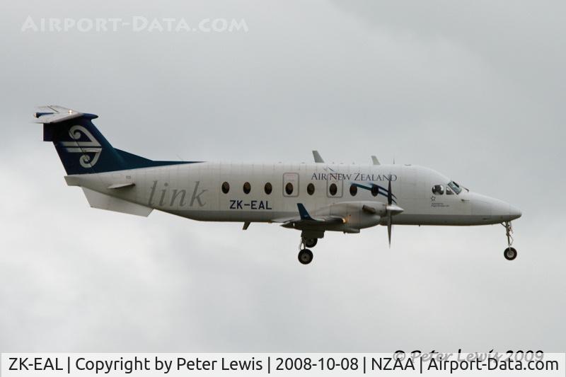 ZK-EAL, 2001 Raytheon Aircraft Company 1900D C/N UE-435, Eagle Airways Ltd., Hamilton