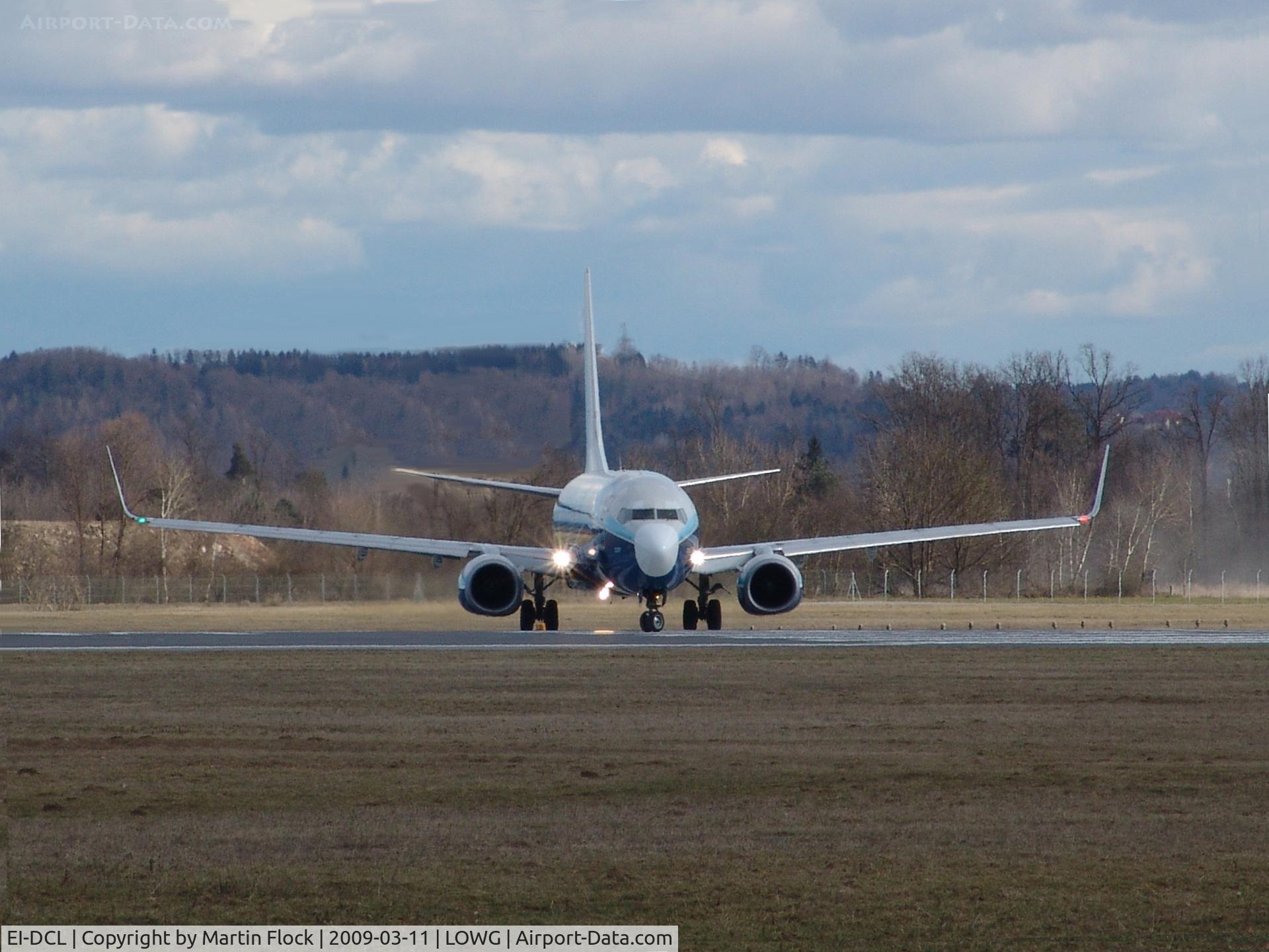 EI-DCL, 2004 Boeing 737-8AS C/N 33806, .