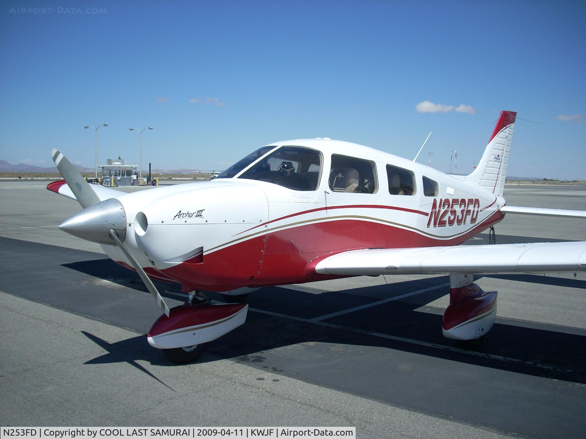 N253FD, Piper PA-28-181 Archer III C/N 2843321, Transient parking at General Fox Airport
