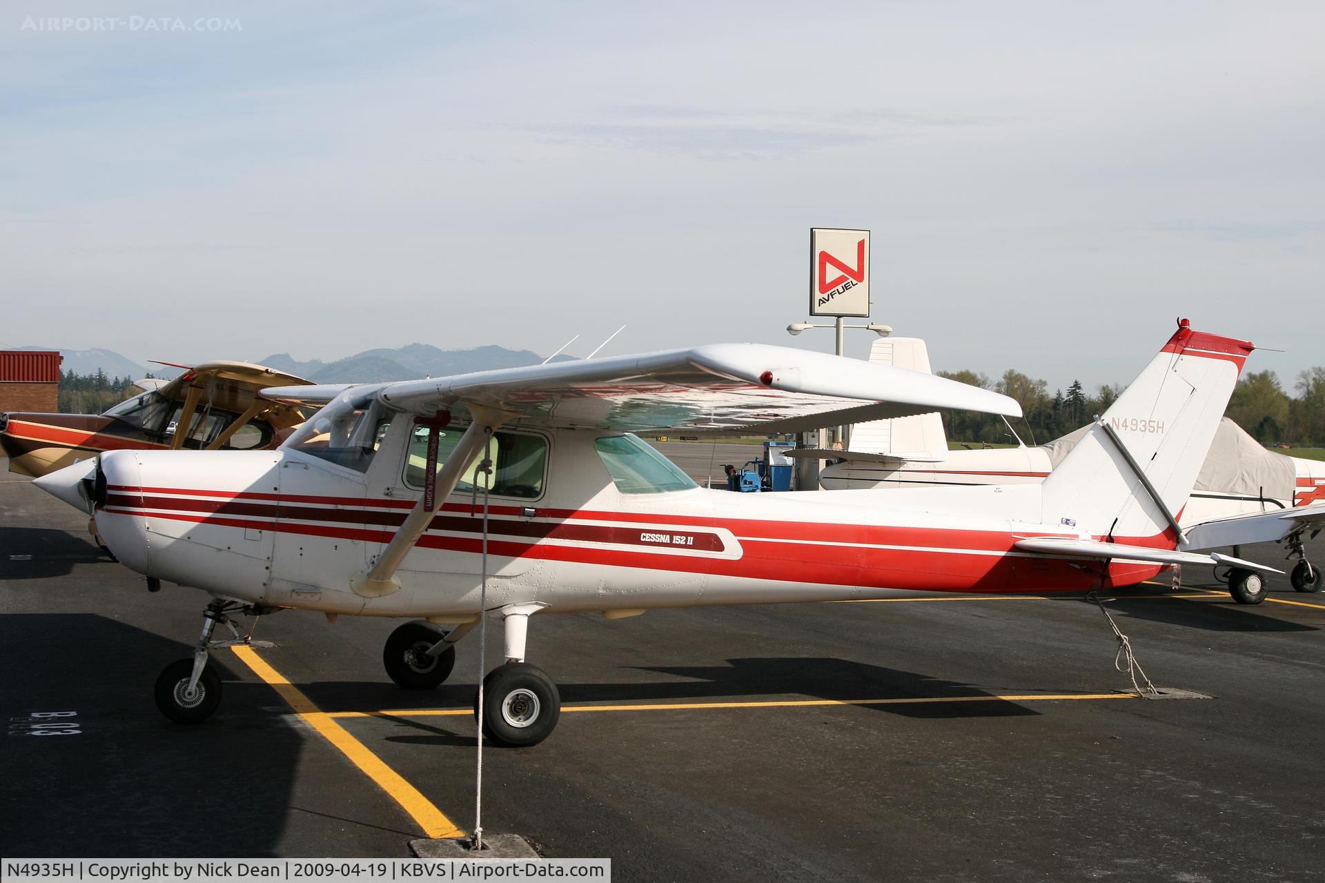 N4935H, 1979 Cessna 152 C/N 15284030, KBVS