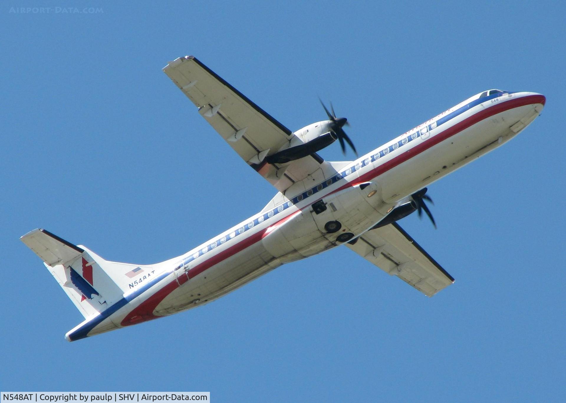 N548AT, 1998 ATR 72-212A C/N 548, Leaving the Shreveport Regional airport.