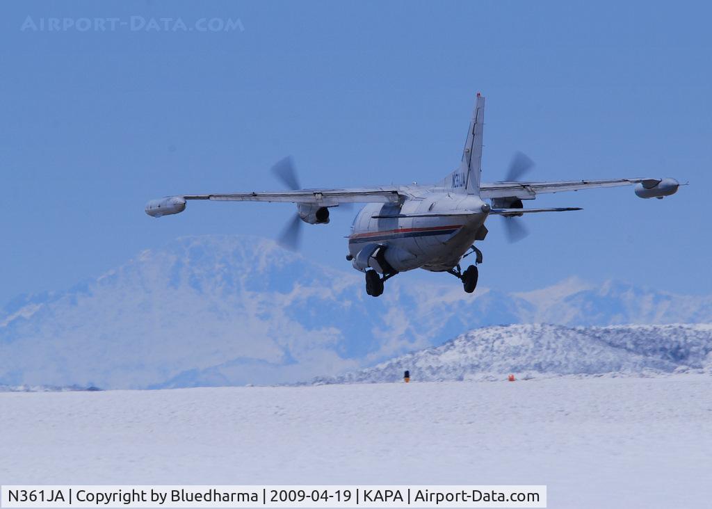 N361JA, Mitsubishi MU-2B-36 C/N 681, On final approach to 17L.