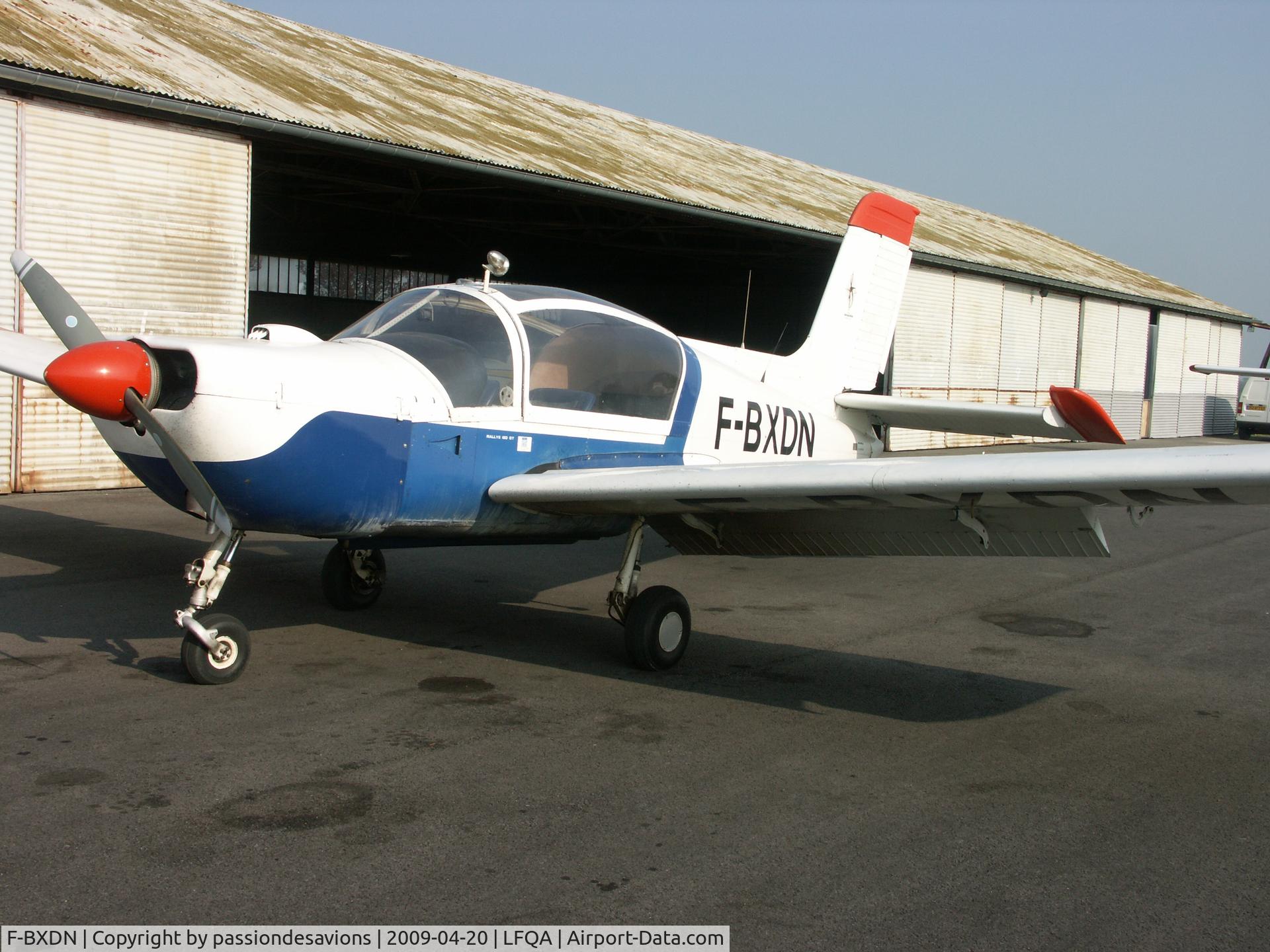F-BXDN, Socata MS-893E Rallye 180GT C/N 12578, avion remorqueur