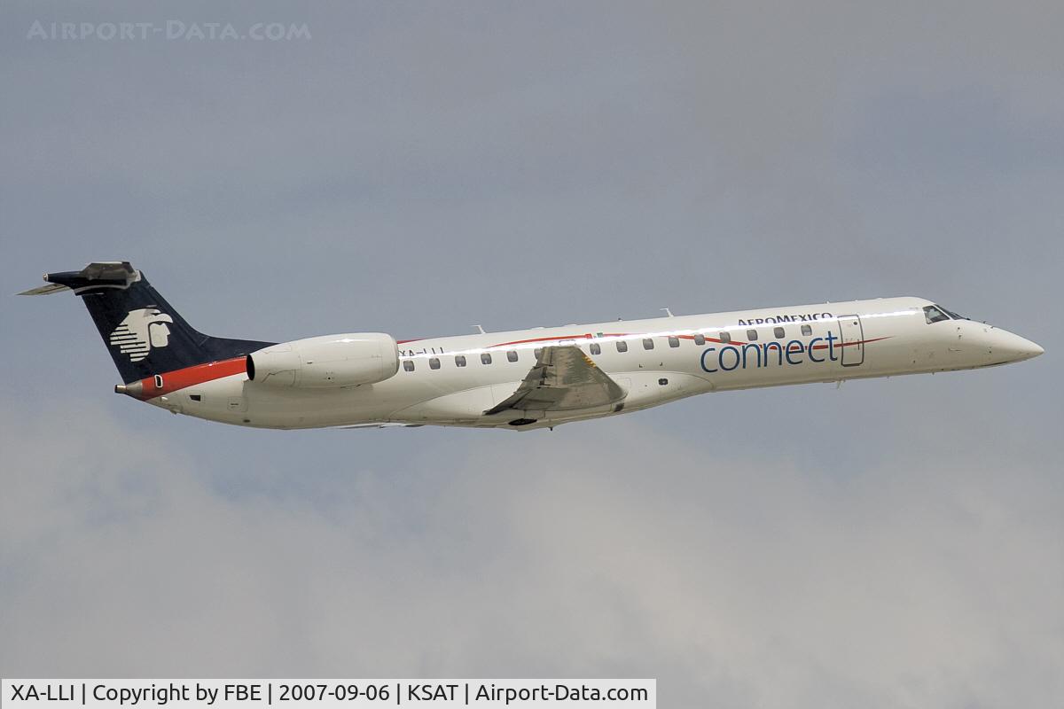 XA-LLI, 2006 Embraer EMB-145EP (ERJ-145EP) C/N 145060, Aeromexico Connect ERJ-145 leaves KSAT