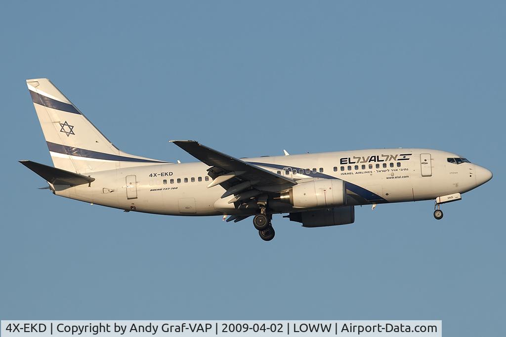 4X-EKD, 1999 Boeing 737-758 C/N 29960, El Al 737-700