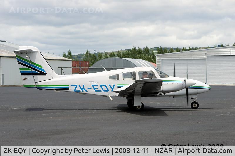 ZK-EQY, Piper PA-44-180T Turbo Seminole C/N 44-8107020, David W & Margaret R Brown, Auckland