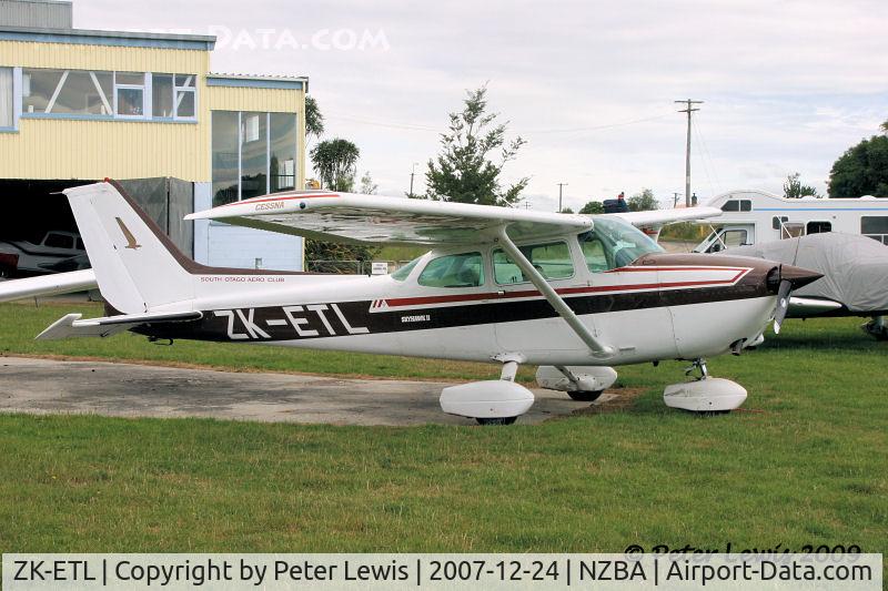 ZK-ETL, Cessna 172P C/N 17274310, South Otago AC, Balclutha