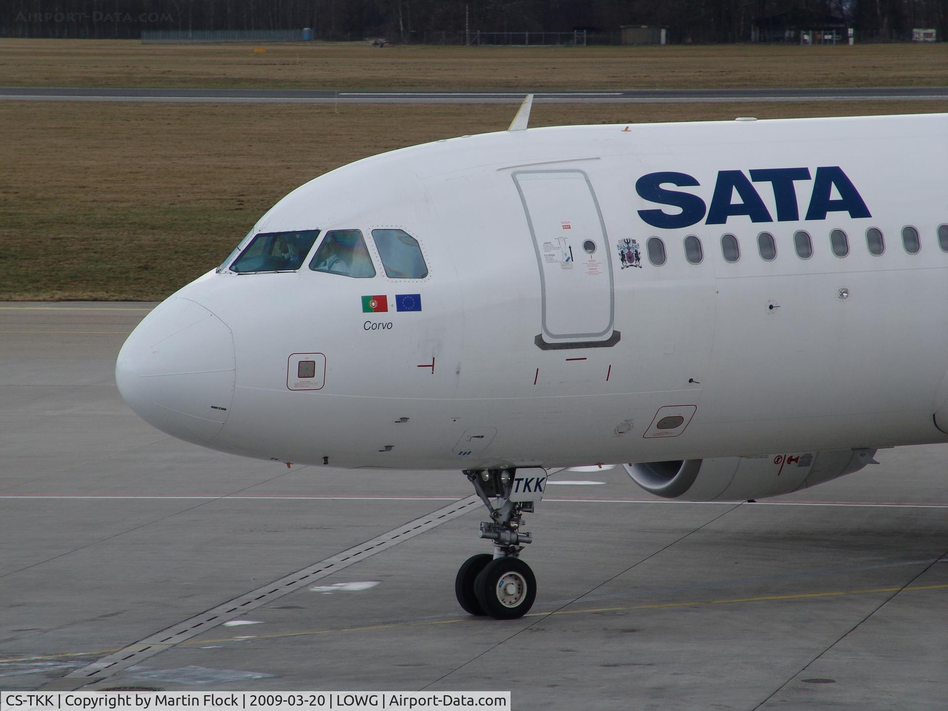 CS-TKK, 2005 Airbus A320-214 C/N 2390, .