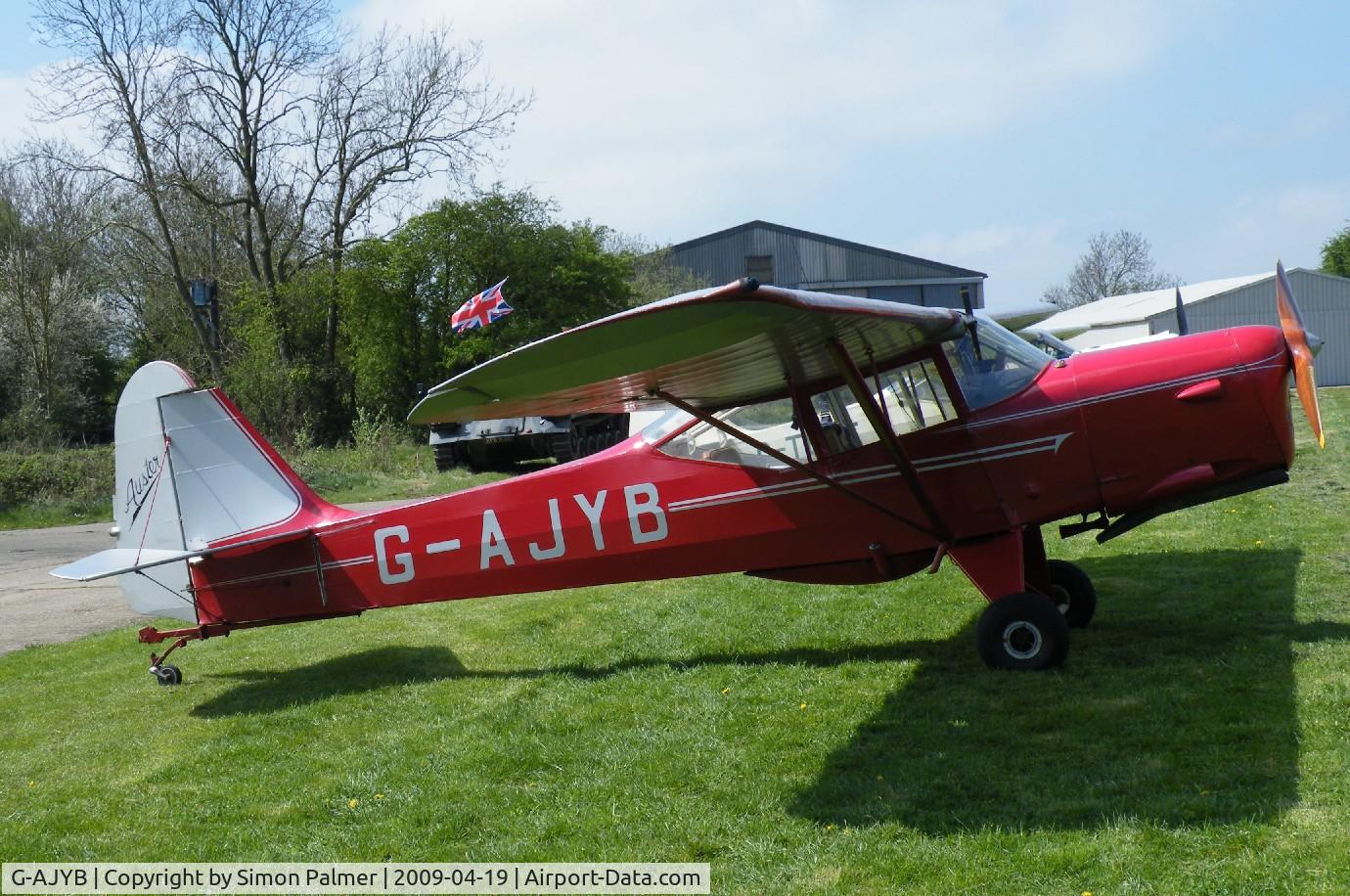 G-AJYB, 1945 Taylorcraft J-1N Alpha C/N 847, Auster J/1N at the Spanhoe Auster Fly-In