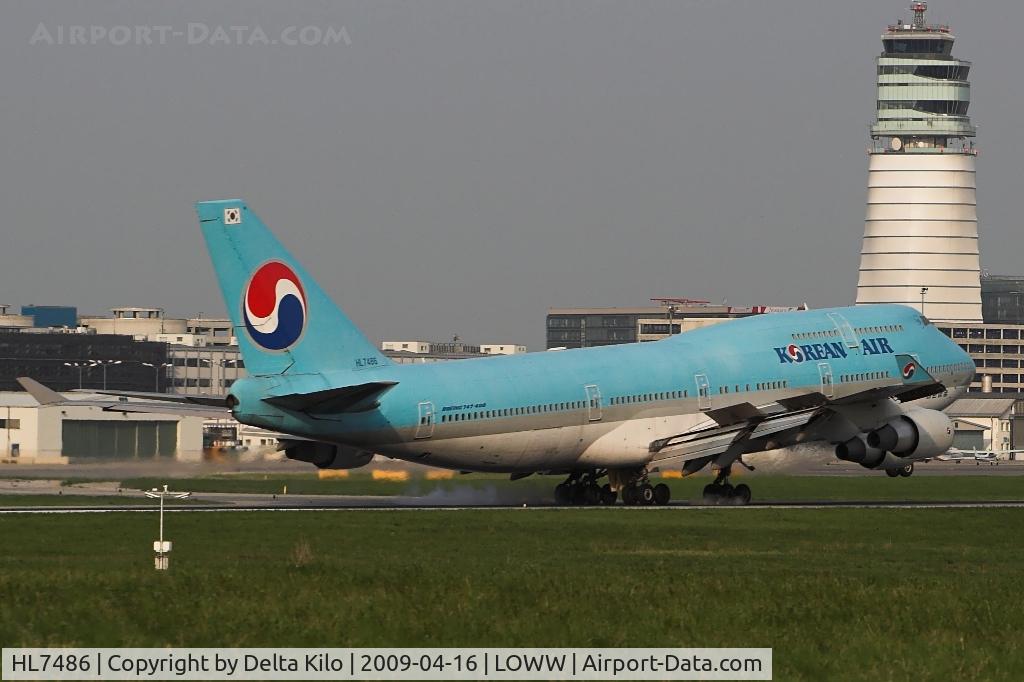 HL7486, 1992 Boeing 747-4B5 C/N 26396, Korean Air