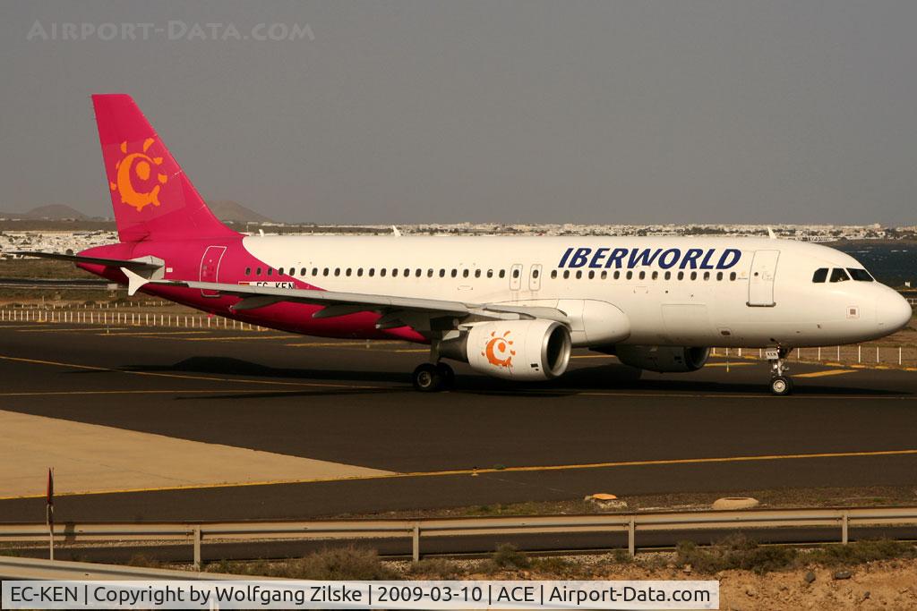 EC-KEN, 2001 Airbus A320-214 C/N 1597, visitor