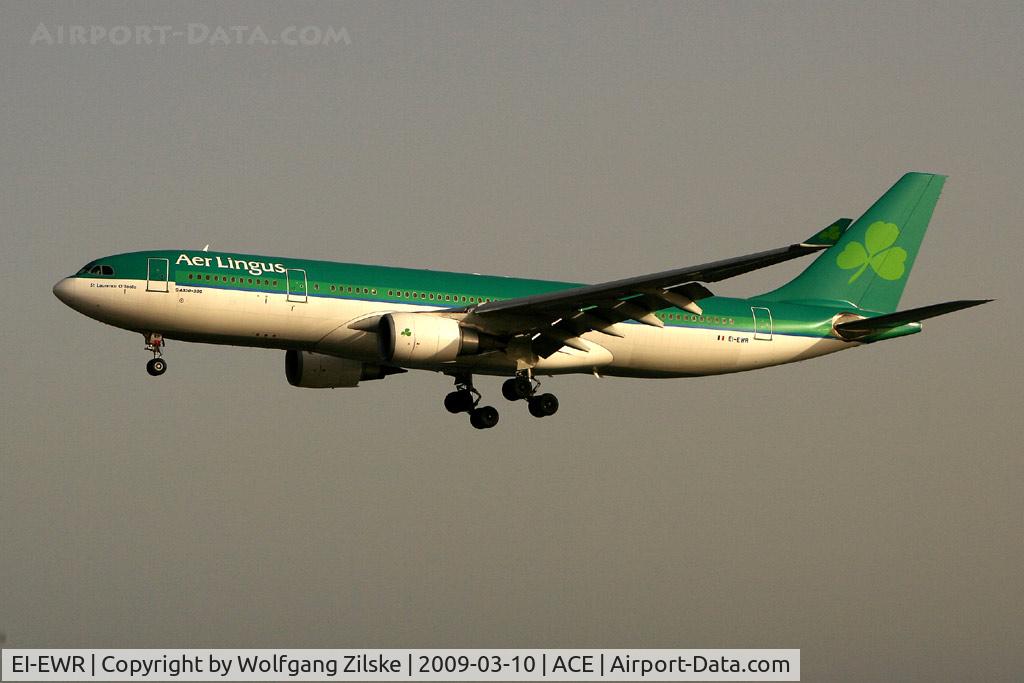 EI-EWR, 2000 Airbus A330-202 C/N 330, visitor