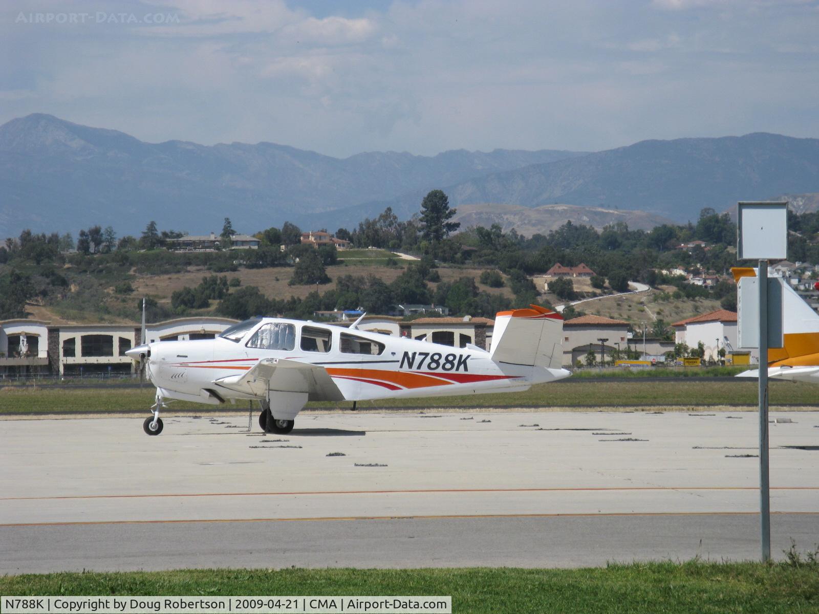 N788K, 1977 Beech V35B Bonanza C/N D-9992, 1977 Beech V35B BONANZA, Continental IO-520-B 285 Hp