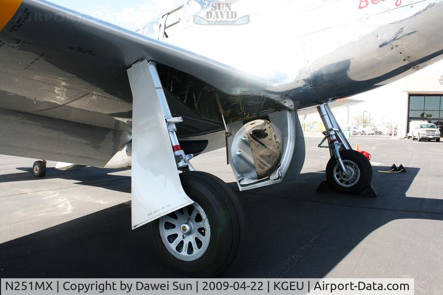 N251MX, 1943 North American P-51C-10 Mustang C/N 103-22730, gear