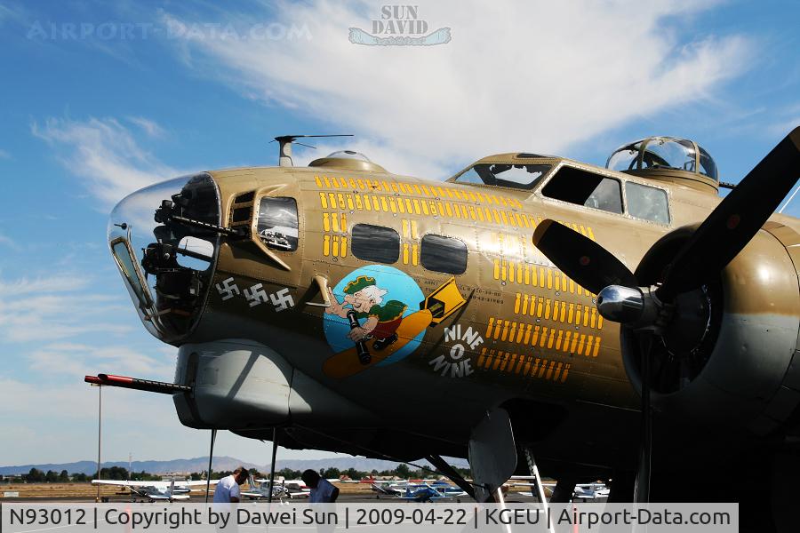 N93012, 1944 Boeing B-17G-30-BO Flying Fortress C/N 32264, b17