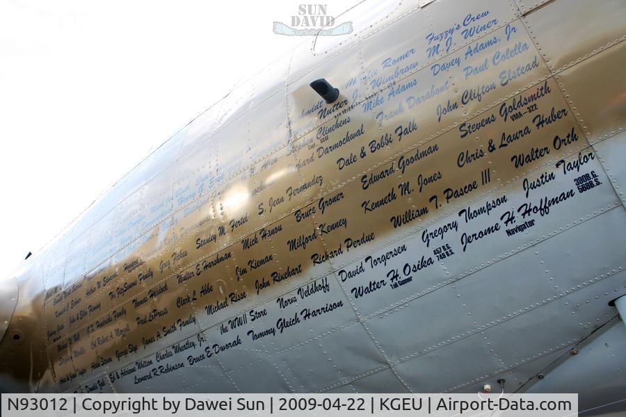N93012, 1944 Boeing B-17G-30-BO Flying Fortress C/N 32264, B17