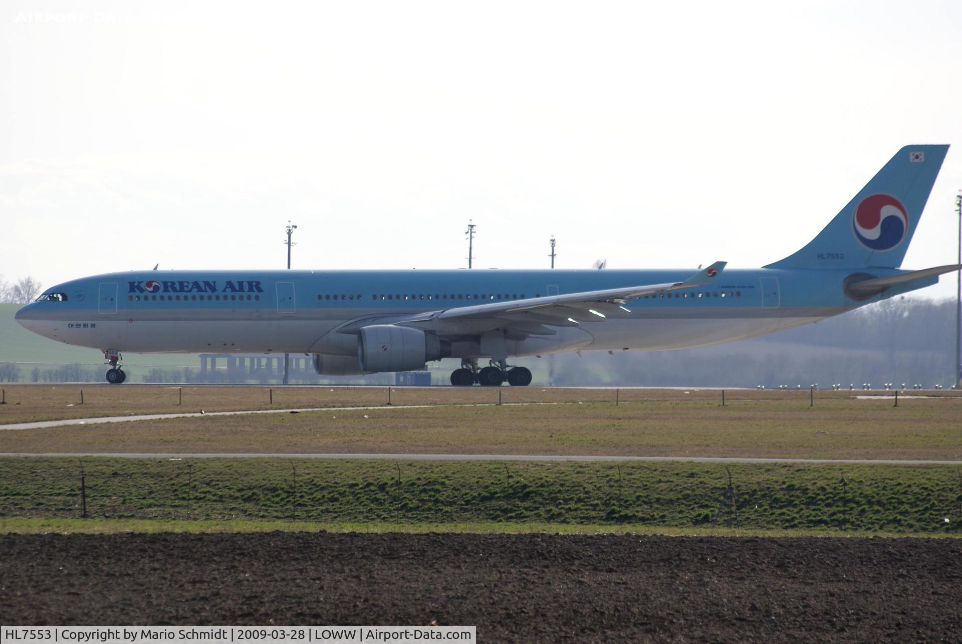 HL7553, 1999 Airbus A330-323 C/N 267, Korean Air
