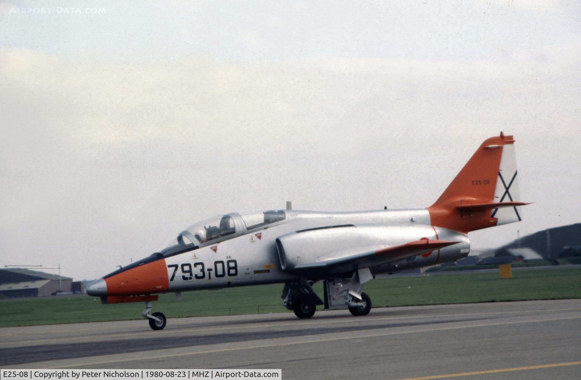 E25-08, CASA C-101EB Aviojet C/N EB01-08-008, CASA Aviojet of 793 Esq returning to the flight line at the 1980 RAF Mildenhall Air Fete.