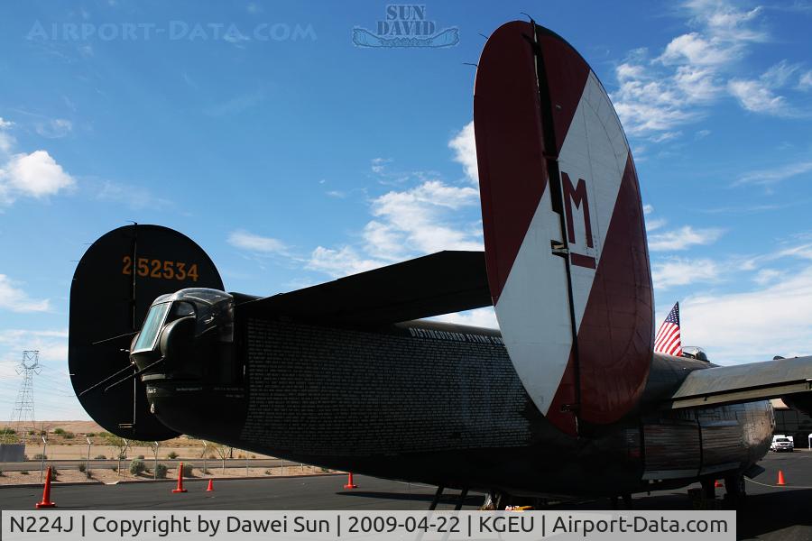 N224J, 1944 Consolidated B-24J-85-CF Liberator C/N 1347 (44-44052), N224J