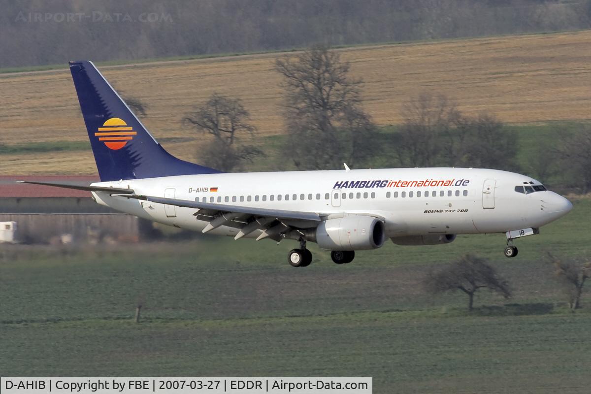 D-AHIB, 1999 Boeing 737-73S C/N 29083, short final at EDDR