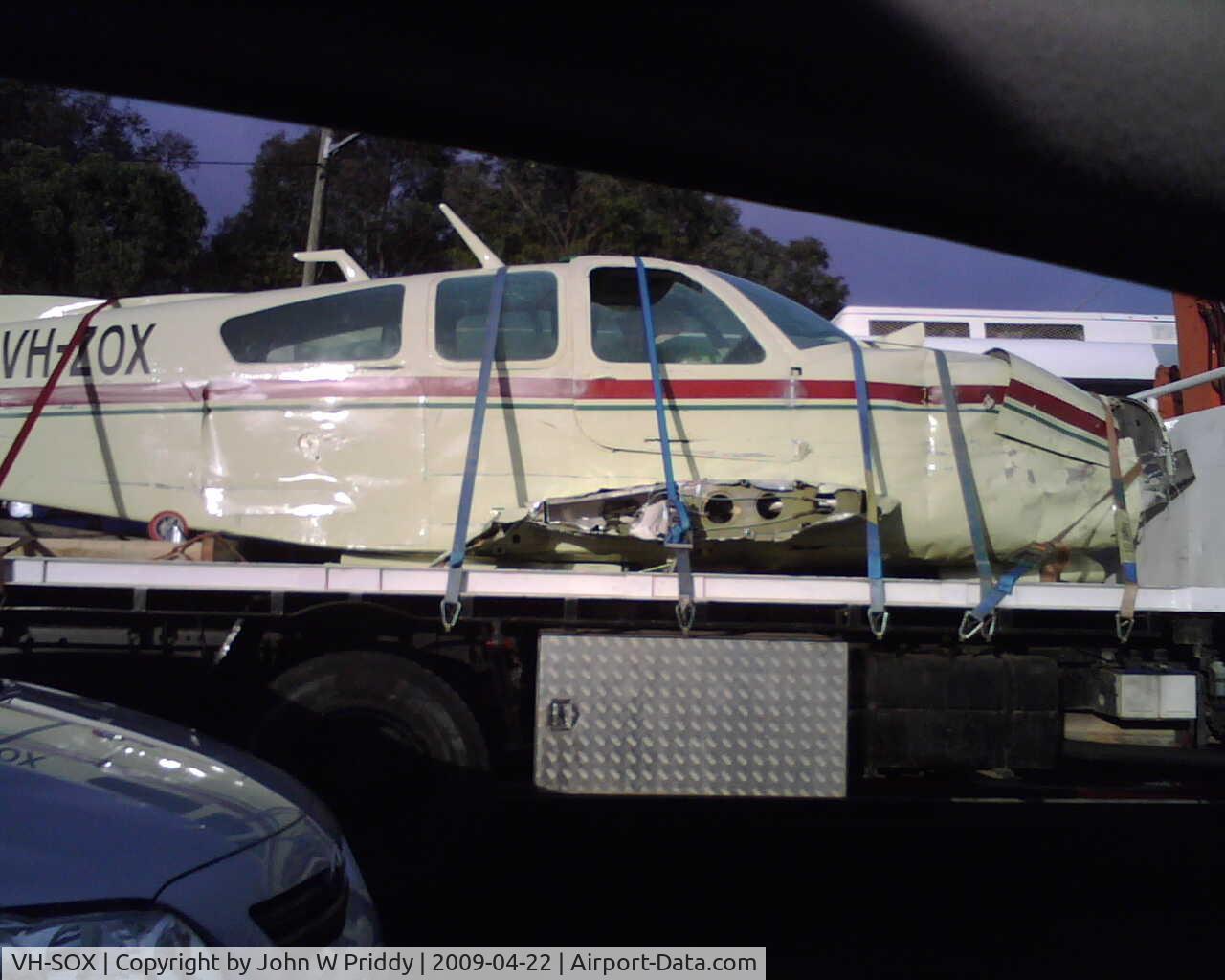 VH-SOX, 1979 Cessna 152 C/N 15283923, Seen better days!