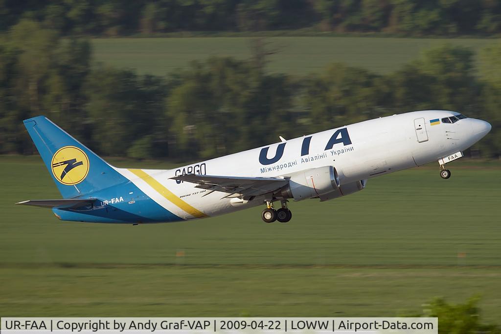 UR-FAA, 1989 Boeing 737-3Y0(F) C/N 24462, Ukraine International 737-300
