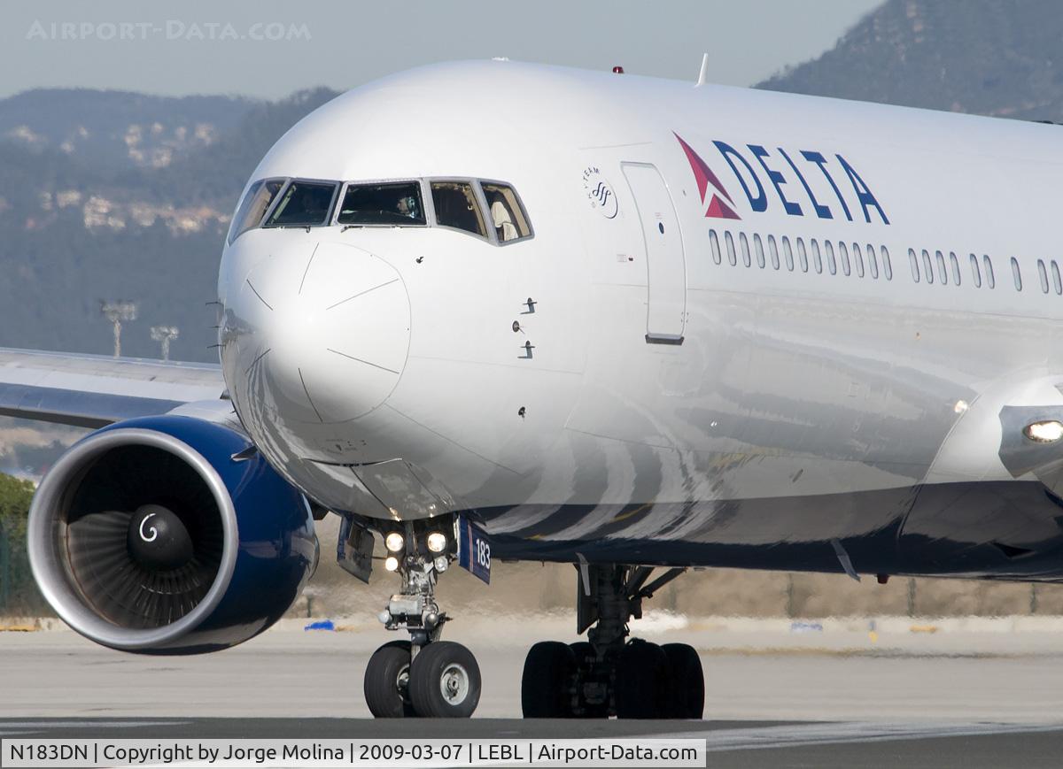 N183DN, 1993 Boeing 767-332 C/N 27110, With new livery...