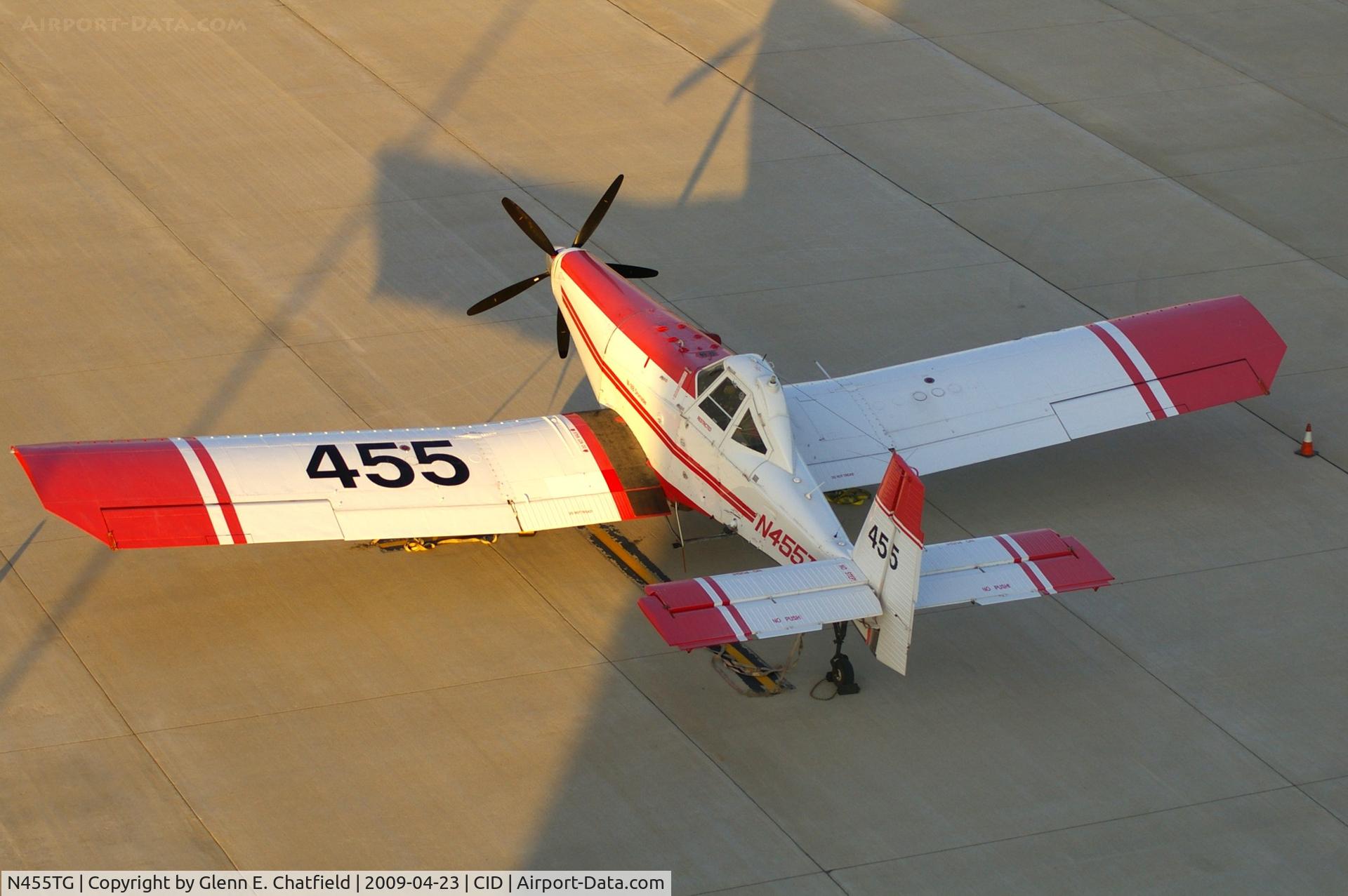 N455TG, 1998 PZL-Mielec M-18B C/N 1Z027-27, Looking down from the control tower