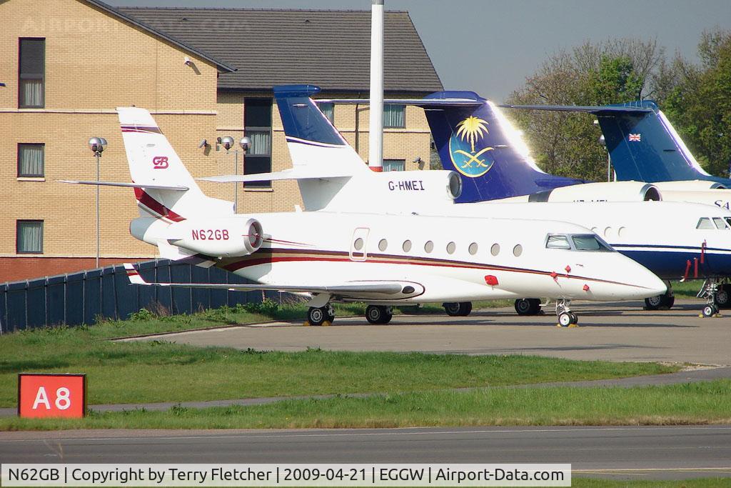 N62GB, 2007 Israel Aircraft Industries Gulfstream 200 C/N 175, G200 at Luton
