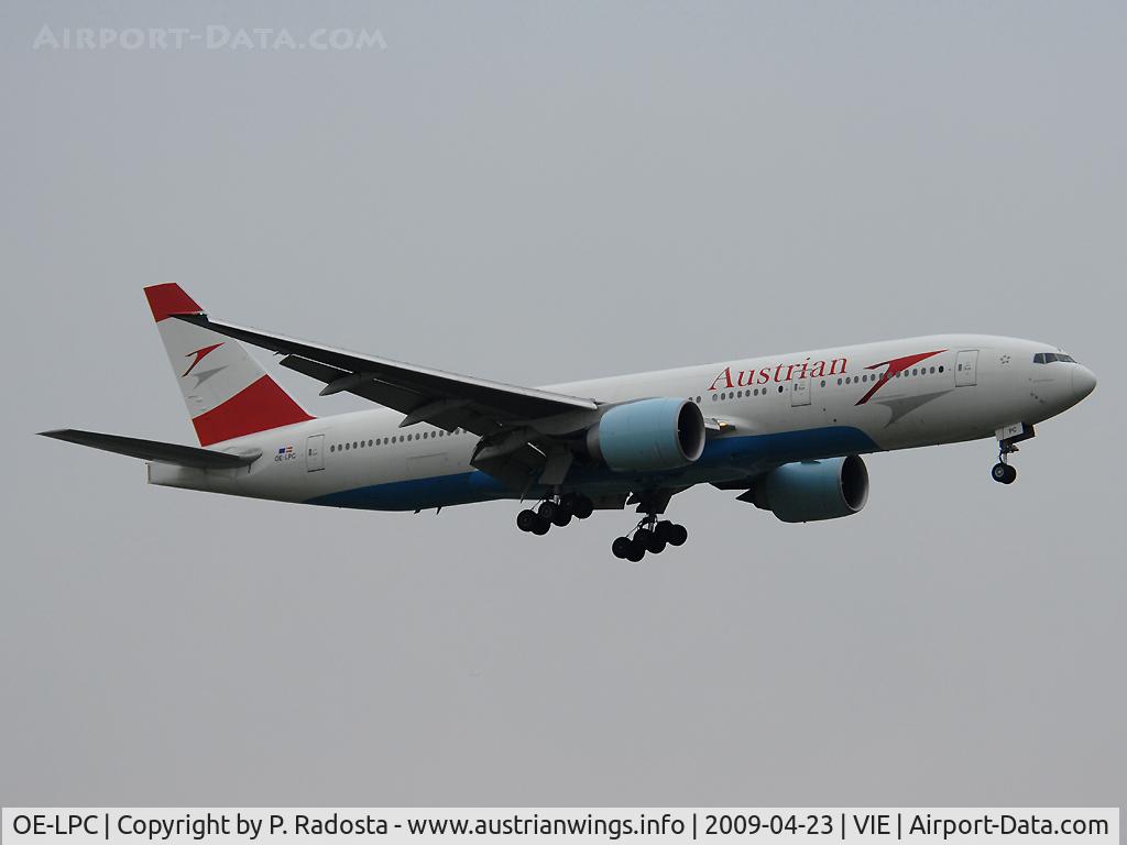 OE-LPC, 2002 Boeing 777-2Z9/ER C/N 29313, Triple 7