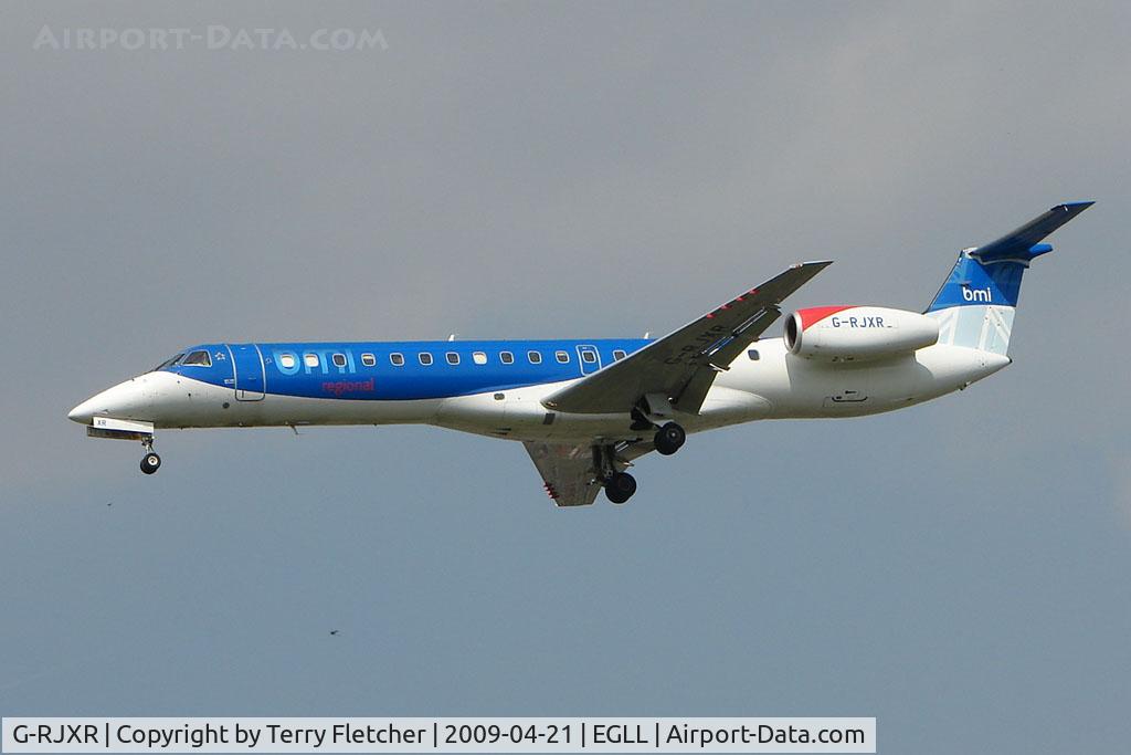 G-RJXR, 1998 Embraer EMB-145EP (ERJ-145EP) C/N 145070, BMI Embraer on approach to Heathrow
