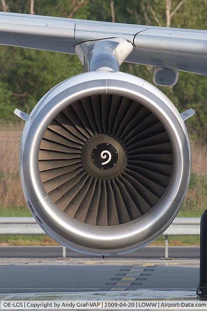 OE-LGS, 2007 Airbus A319-115C C/N 3046, A319