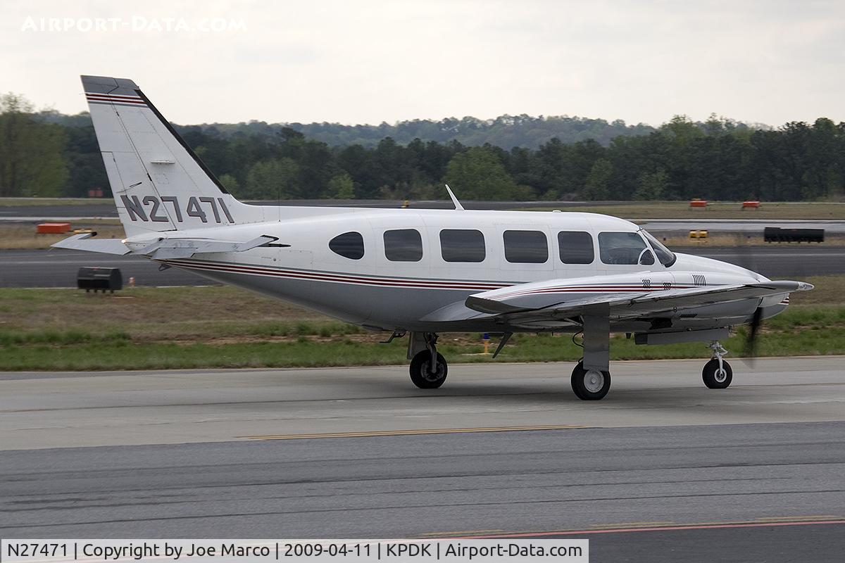 N27471, 1977 Piper PA-31-350 Chieftain C/N 31-7852018, @ PDK