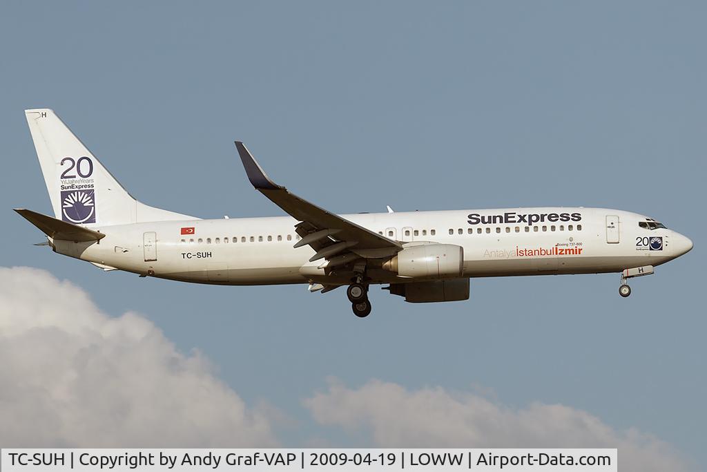 TC-SUH, 2002 Boeing 737-8CX C/N 32366, Sunexpress 737-800