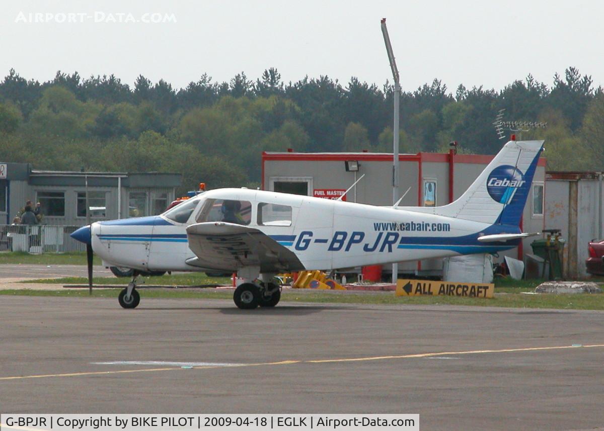 G-BPJR, 1988 Piper PA-28-161 Cadet C/N 28-41024, TAXYING TO THE PUMPS