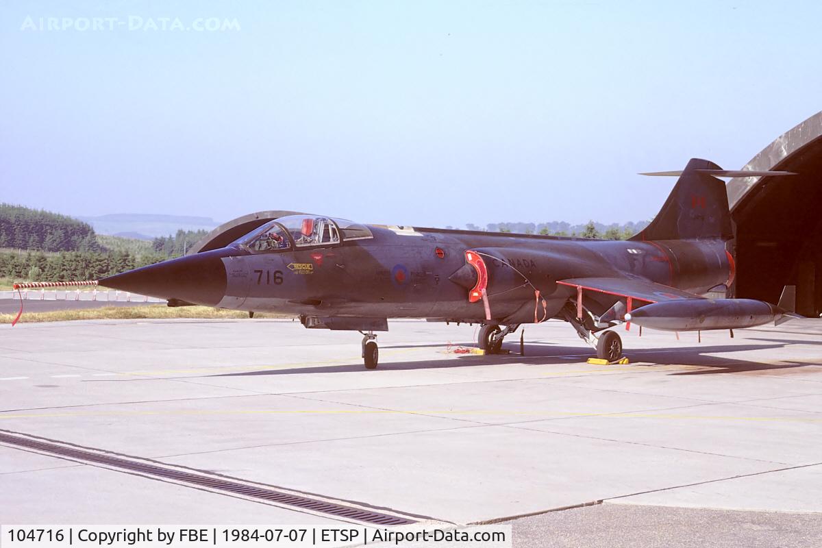104716, Lockheed CF-104 Starfighter C/N 683A-1016, CF-104D during the open house at Luftwaffe Fliegerhorst Pferdsfeld (KM25 sclidescan)