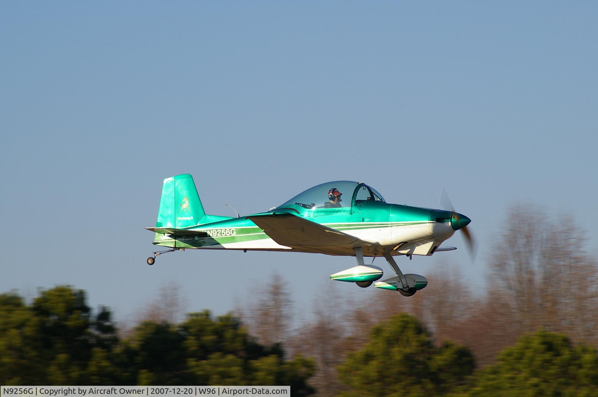 N9256G, 2000 Bushby Mustang II C/N 476 DAF-2, Low Pass @ W96