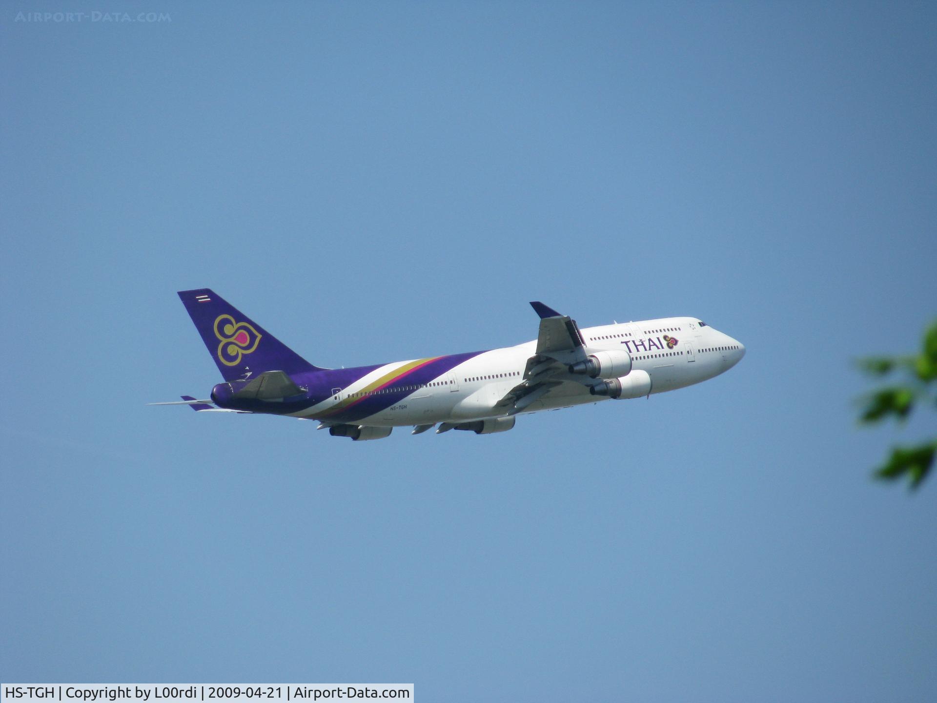 HS-TGH, 1989 Boeing 747-4D7 C/N 24458, 747