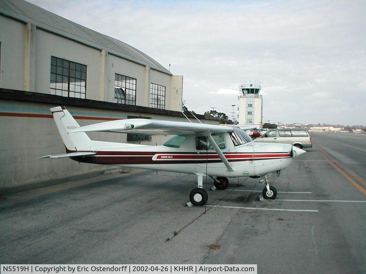 N5519H, 1979 Cessna 152 C/N 15284109, Cessna 152 at Hawthorne Airport HHR