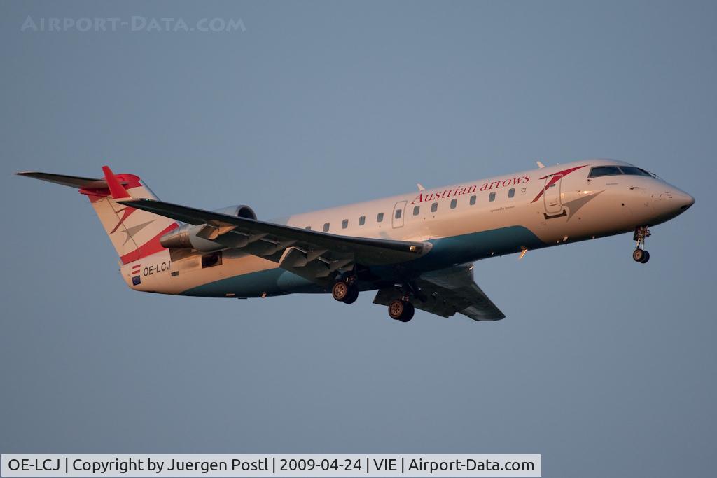 OE-LCJ, 1996 Canadair CRJ-200LR (CL-600-2B19) C/N 7142, Bombardier Inc. Canadair CL 600-2B19
