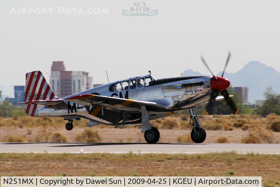 N251MX, 1943 North American P-51C-10 Mustang C/N 103-22730, Landing
