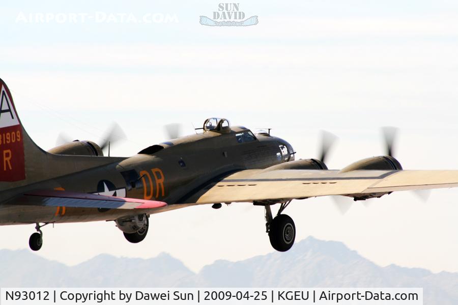 N93012, 1944 Boeing B-17G-30-BO Flying Fortress C/N 32264, N93012
