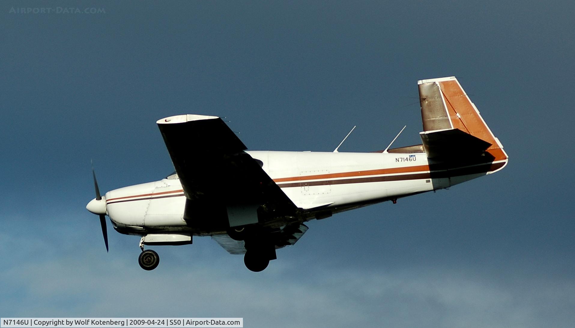 N7146U, 1964 Mooney M20E C/N 385, in flight