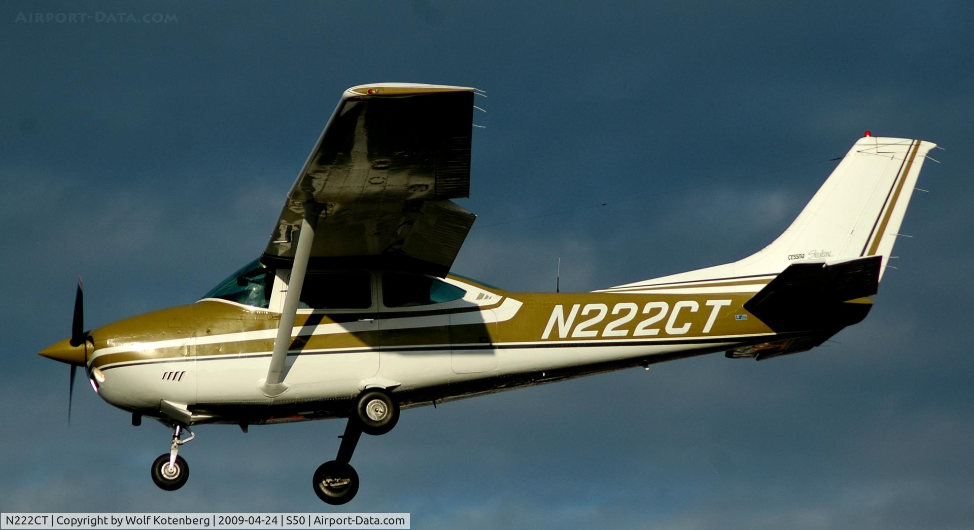 N222CT, 1974 Cessna 182P Skylane C/N 18263068, landing