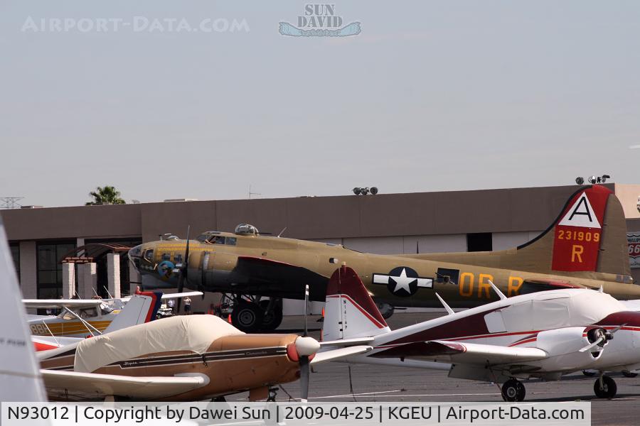N93012, 1944 Boeing B-17G-30-BO Flying Fortress C/N 32264, B17G