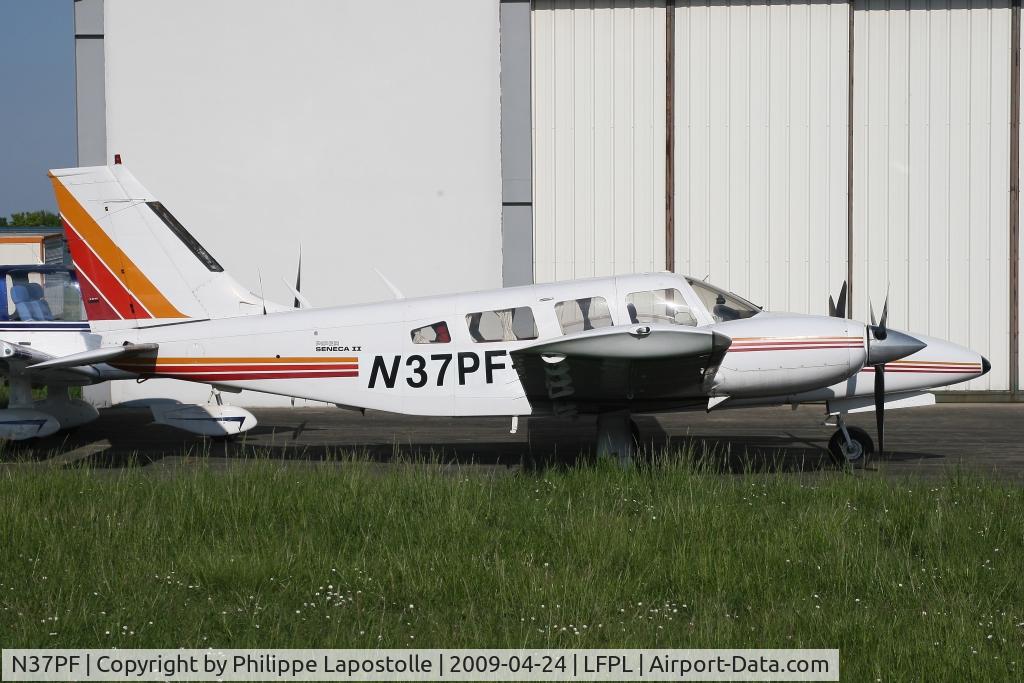 N37PF, 1980 Piper PA-34-200T C/N 34-8070359, Seneca II