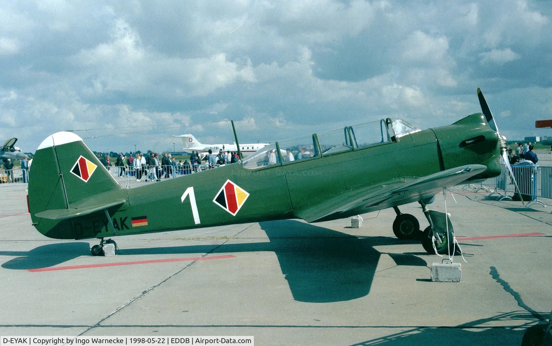 D-EYAK, 1955 Yakovlev Yak-18 C/N 1 320 007, Nanchang CJ-5 / Yakovlev Yak-18 MAX at the ILA 1998, Berlin