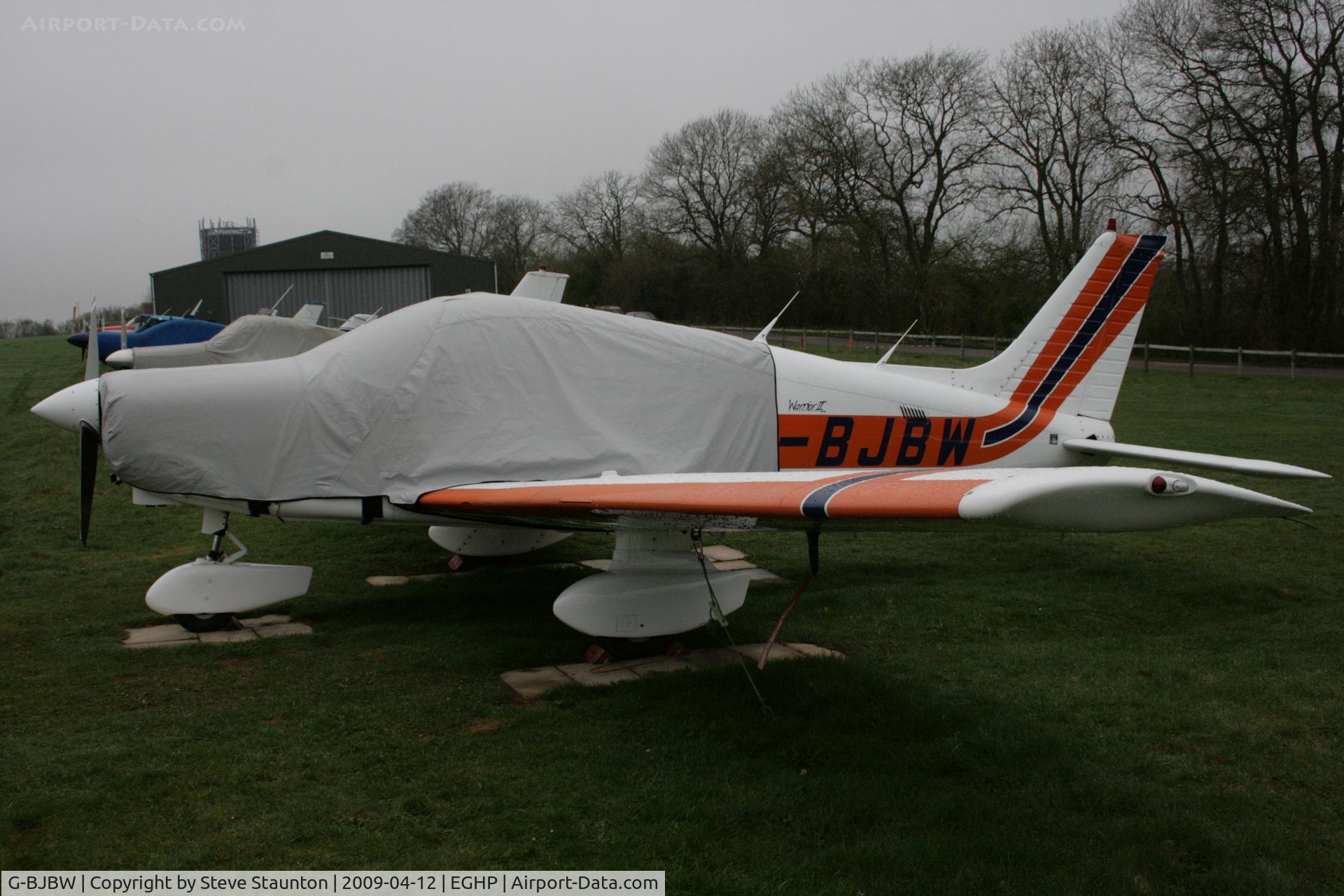 G-BJBW, 1981 Piper PA-28-161 Cherokee Warrior II C/N 28-8116280, Taken at Popham Airfield, England on a gloomy April Sunday (12/04/09)