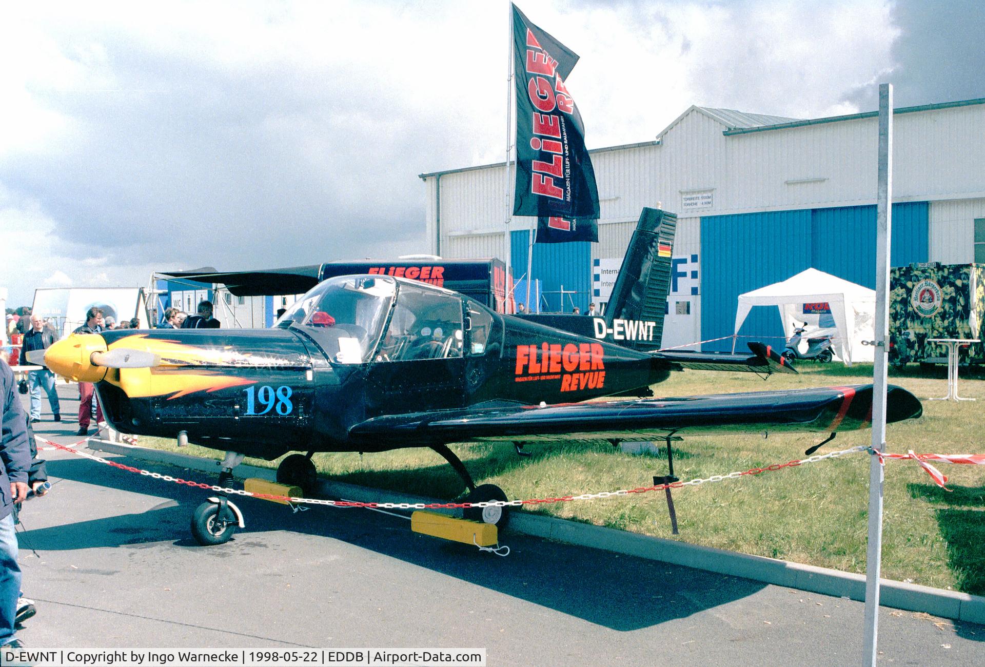 D-EWNT, Zlin Z-42M C/N 0062, Zlin Z-42M at the ILA 1998, Berlin