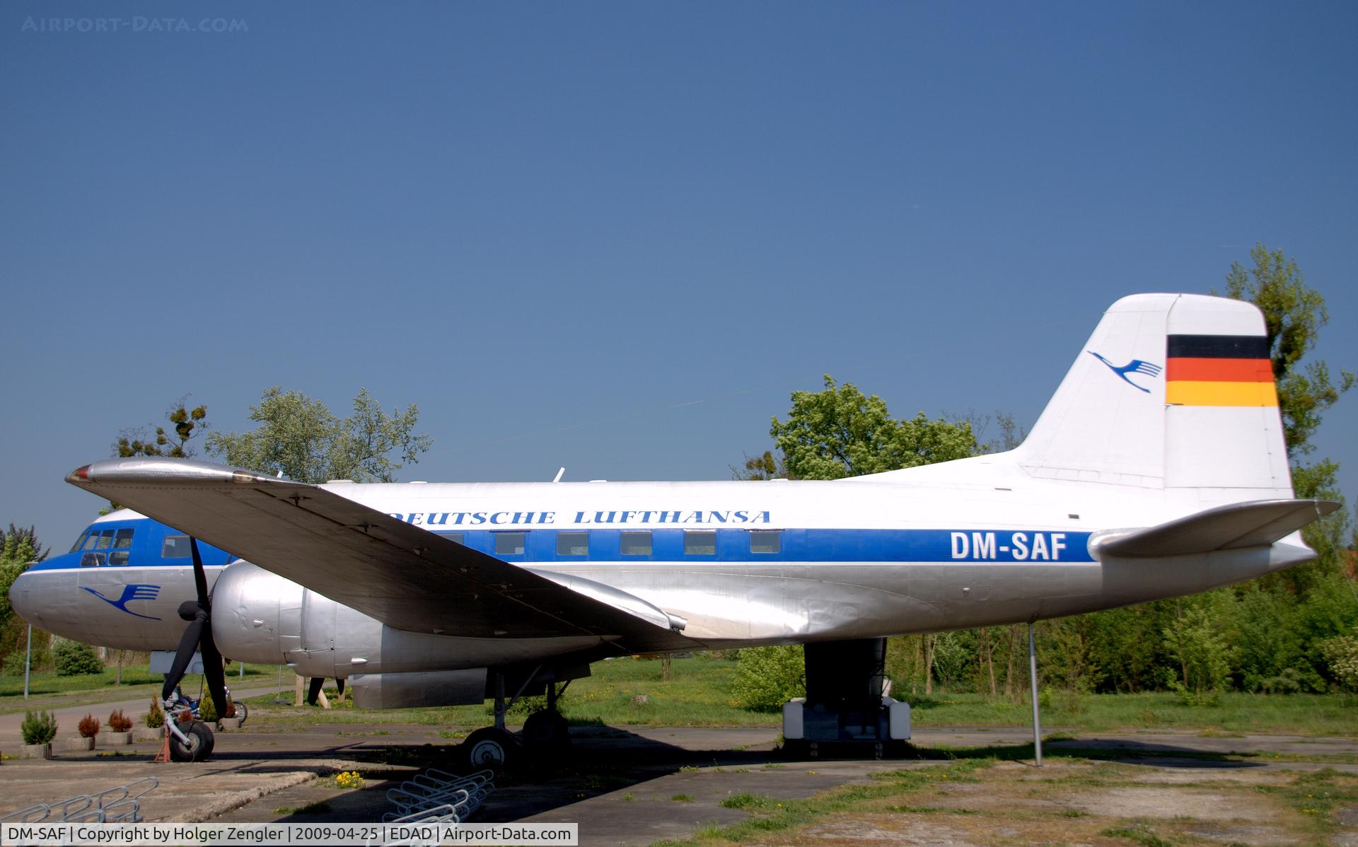 DM-SAF, 1957 Ilyushin (VEB) Il-14P C/N 14803016, An IL-14 in the colours of former GDR´s Lufthansa at HUGO JUNKERS MUSEUM in Dessau